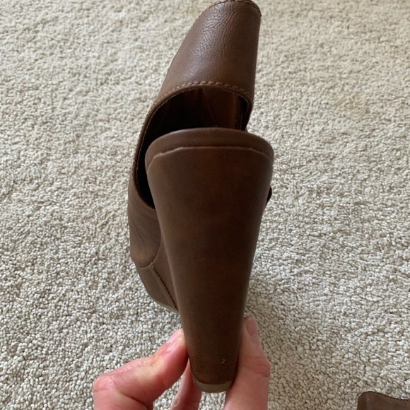 Candies Heels - Picture 6 of 12